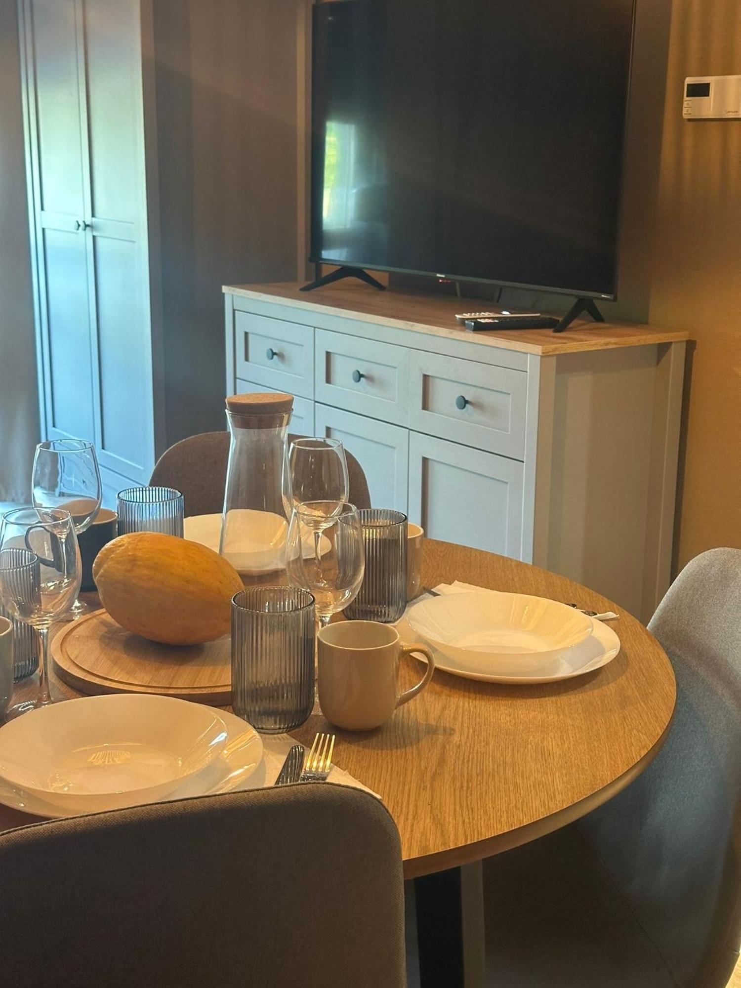 Apartament 8 Z Ogrodkiem I Prywatna Sauna, Rowery, Spacery W Dolinie Baryczy - 5D Apartamenty Milicz Exteriér fotografie