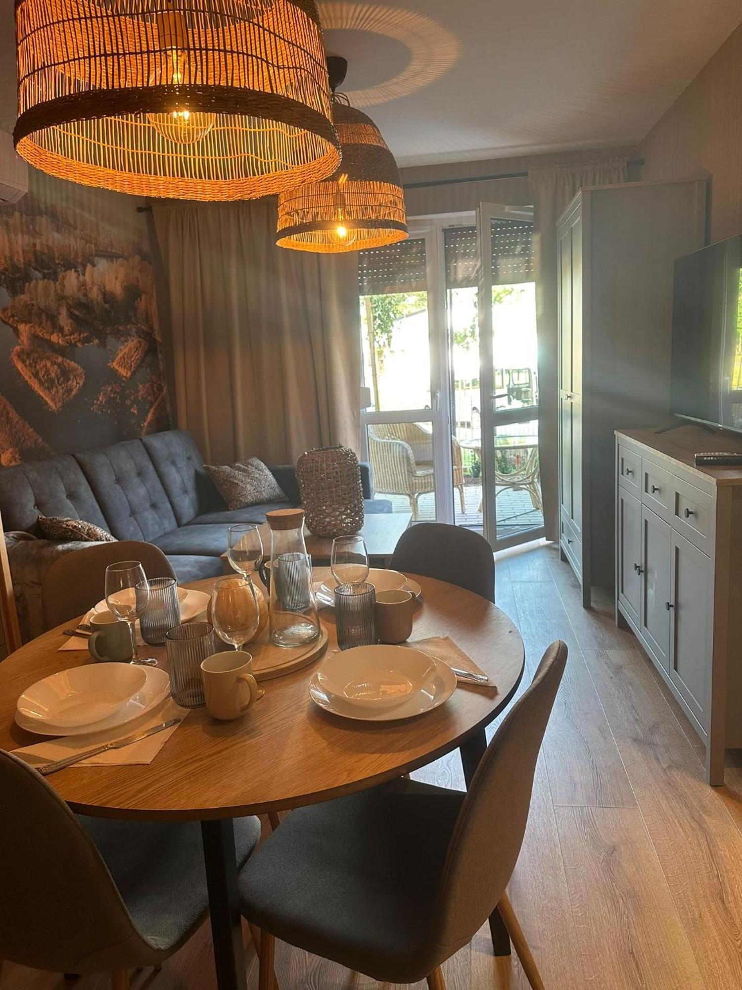 Apartament 8 Z Ogrodkiem I Prywatna Sauna, Rowery, Spacery W Dolinie Baryczy - 5D Apartamenty Milicz Exteriér fotografie
